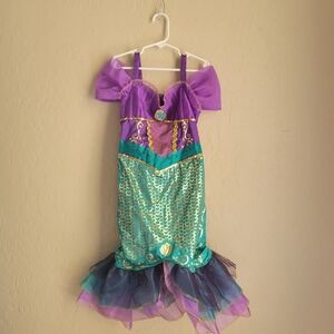 Size 4-6 girl's Ariel Mermaid Costume